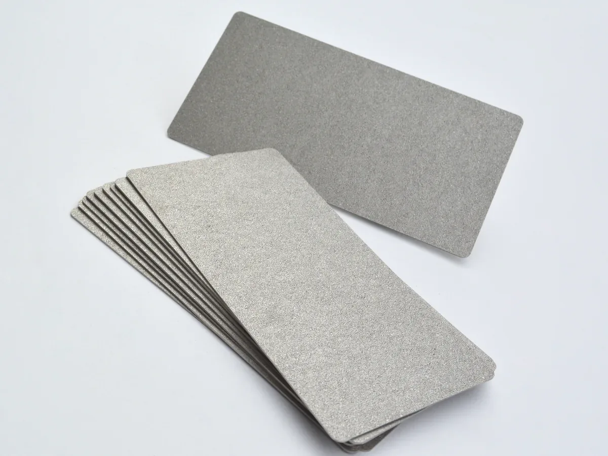 Sintered porous metal plates, stacked view