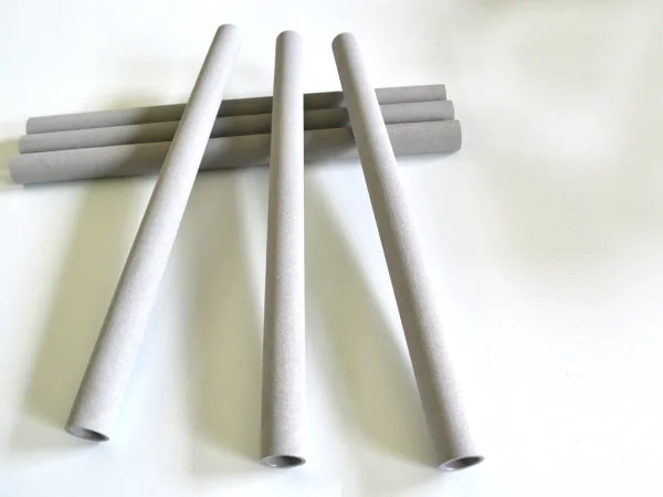 Sintered porous metal tubes at multiple angles